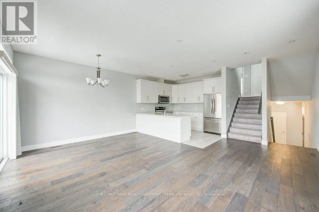 62 - 745 CHELTON ROAD
