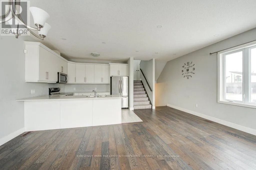 62 - 745 CHELTON ROAD