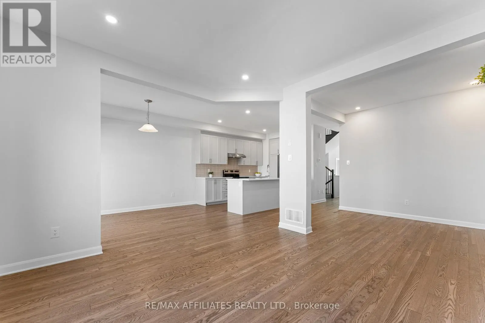 140 SHALLOW POND PLACE