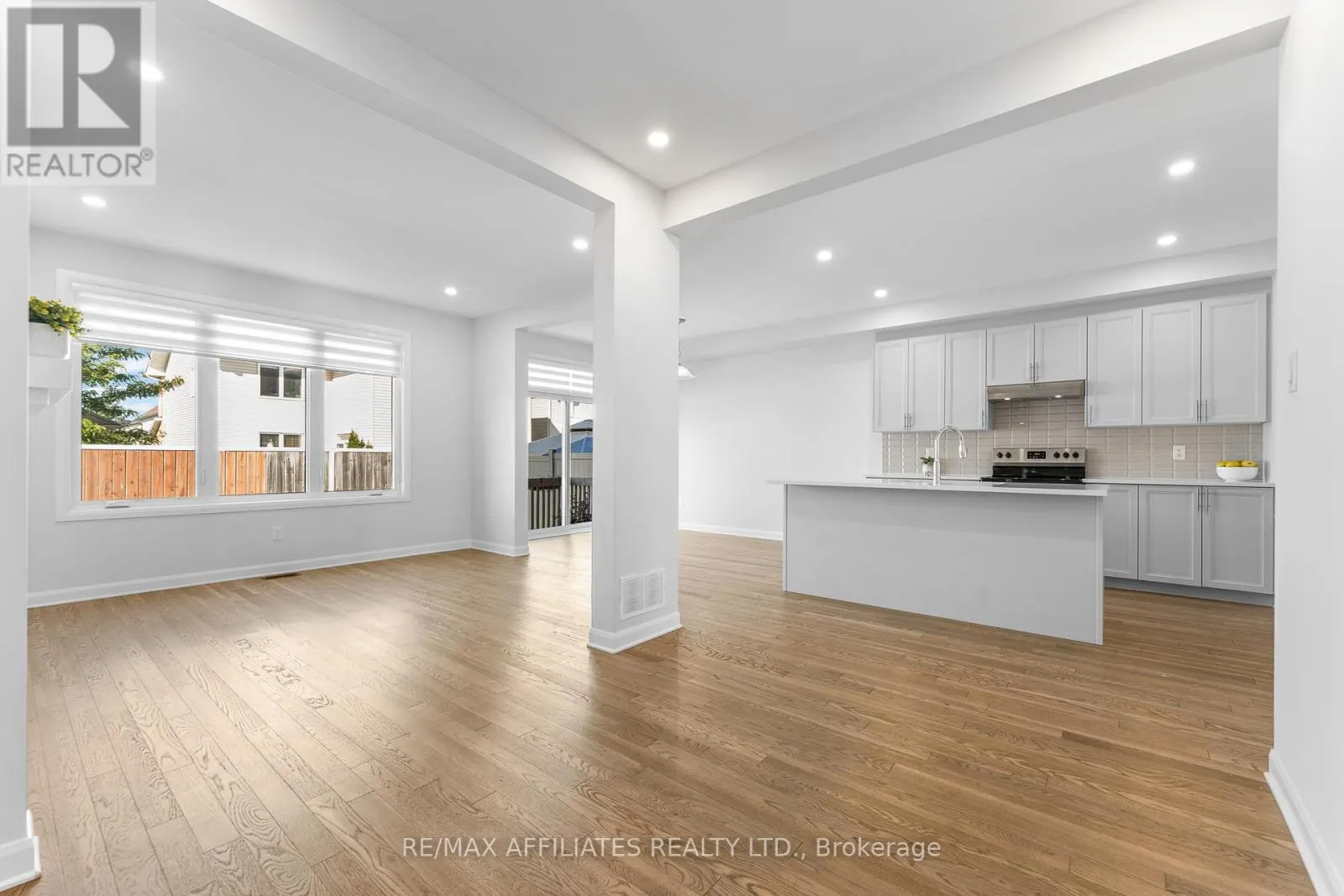 140 SHALLOW POND PLACE
