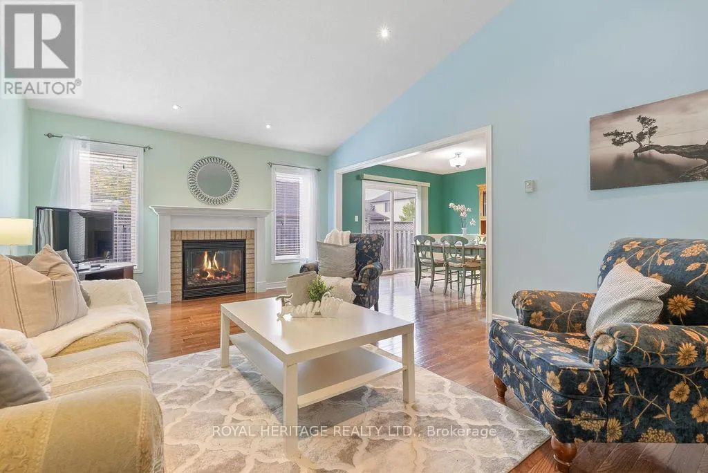 19 THRUSHWOOD TRAIL