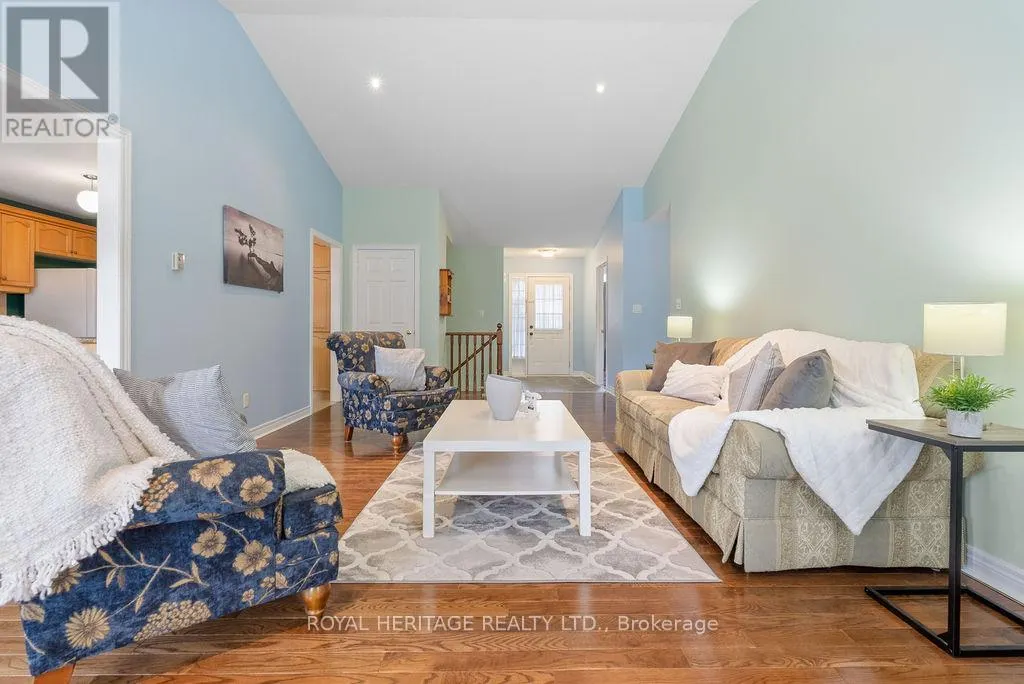 19 THRUSHWOOD TRAIL