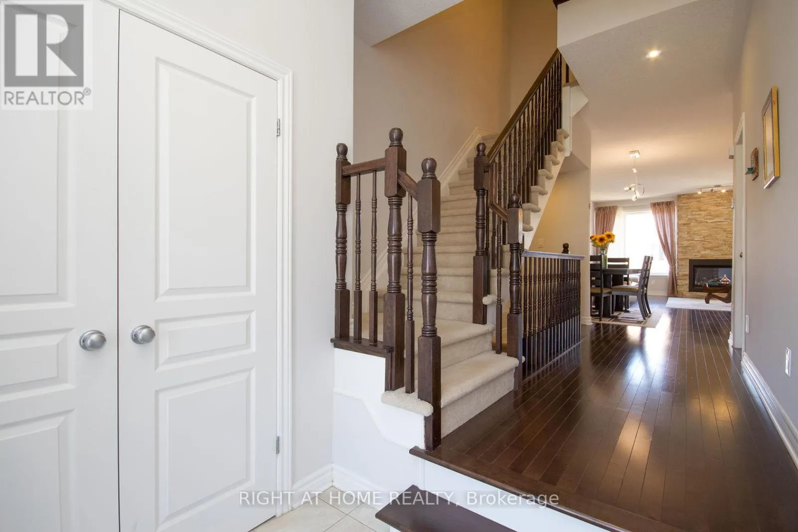 908 FLETCHER CIRCLE