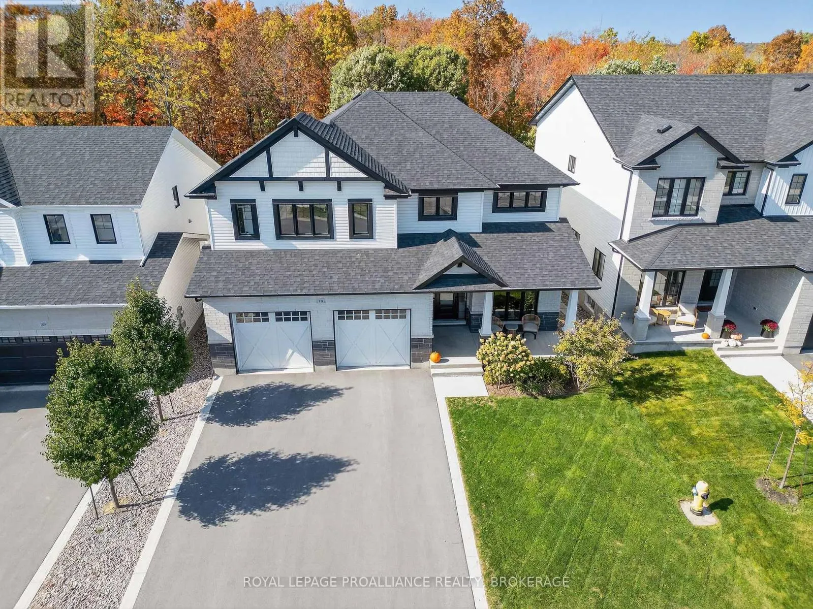 756 RIVERVIEW WAY