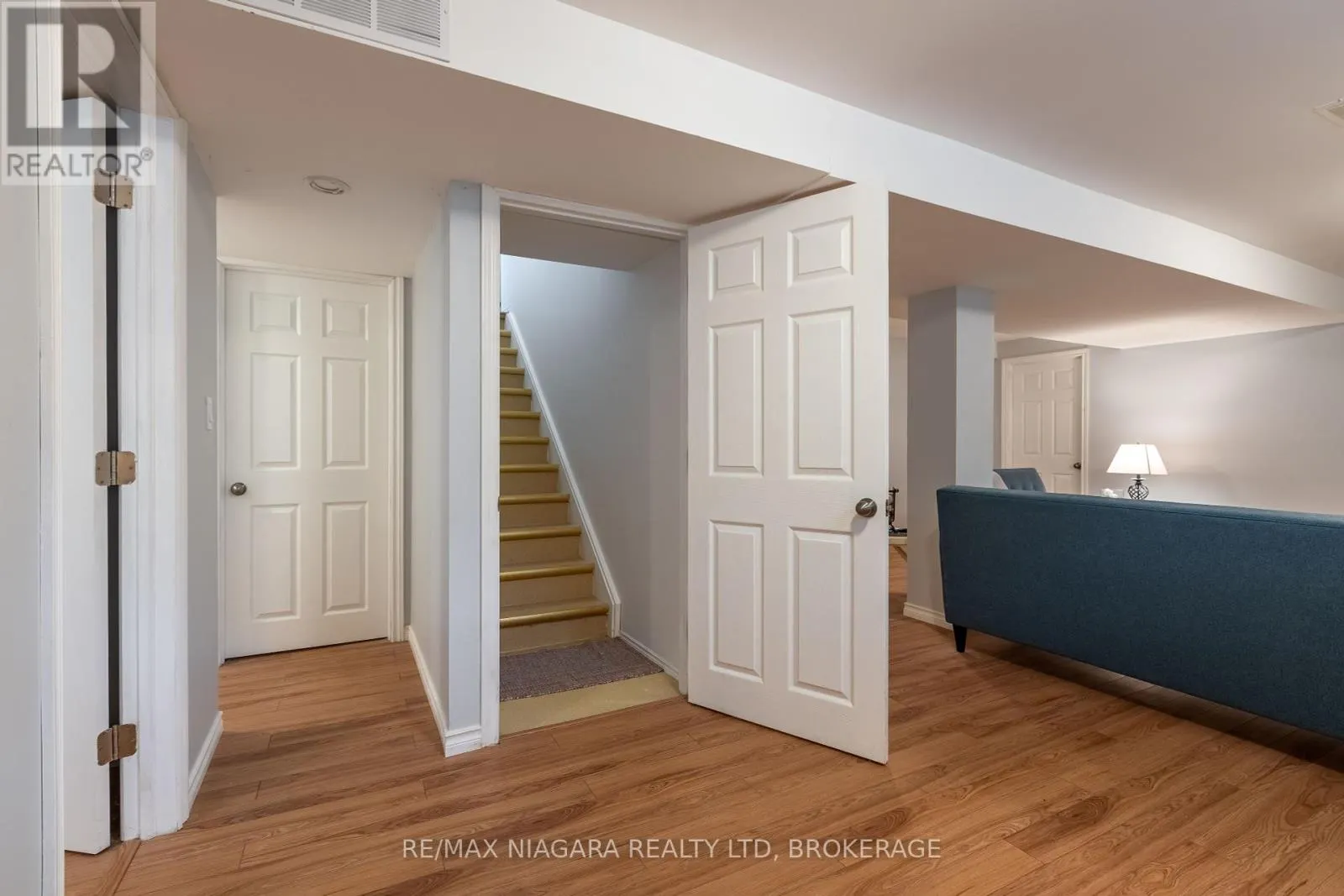 161 GREEN POINTE DRIVE