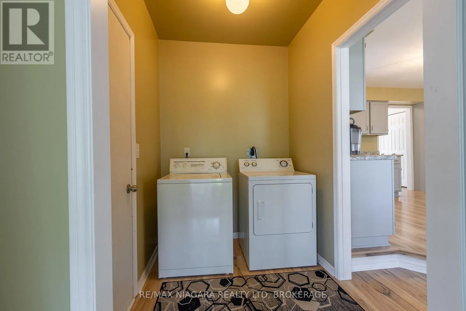 161 GREEN POINTE DRIVE