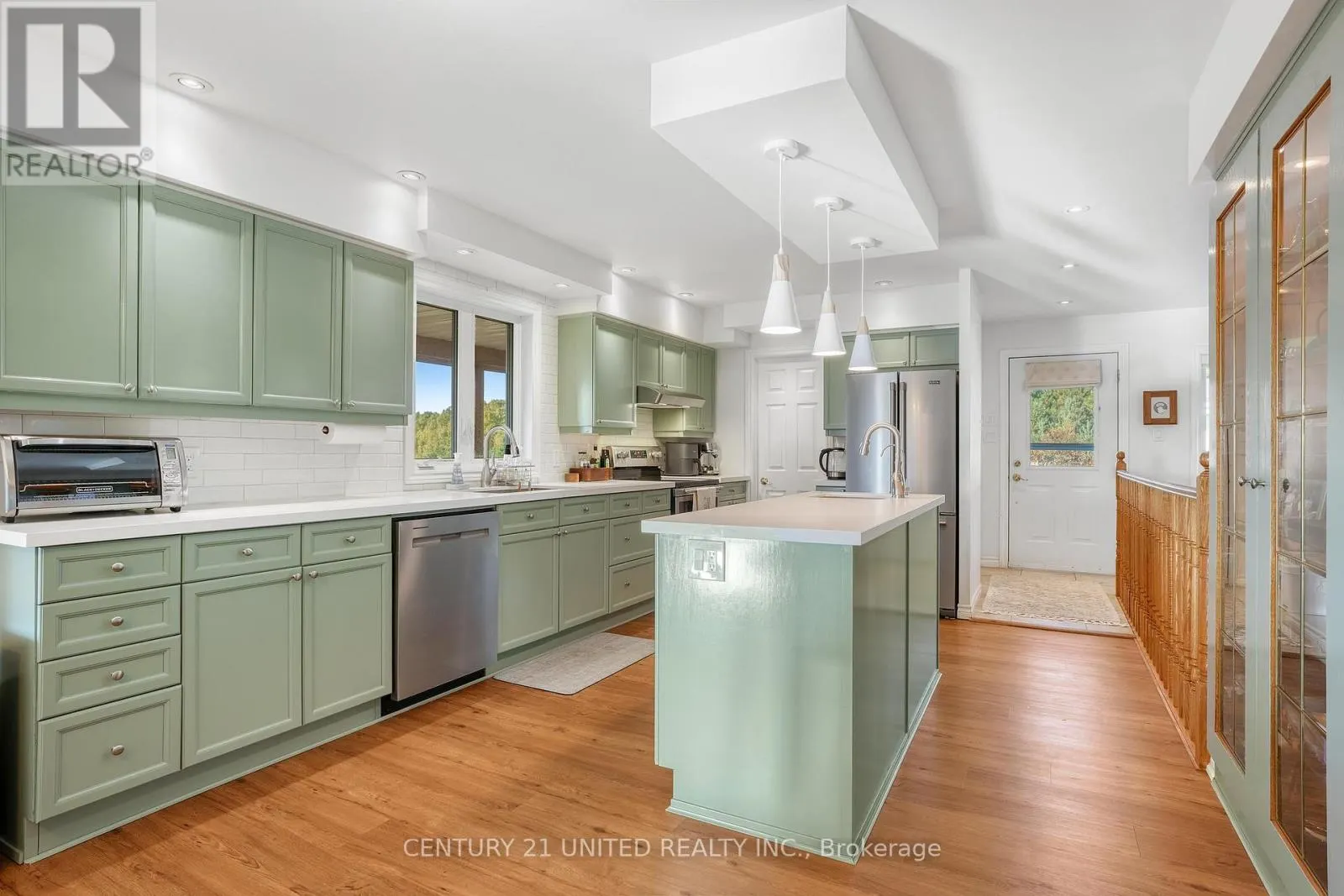 31 MCLEAN ROAD