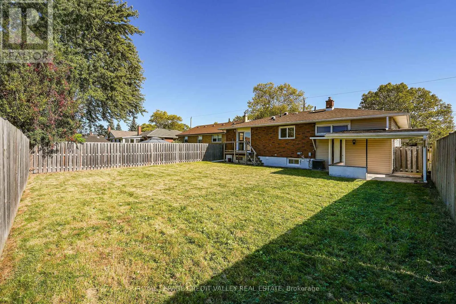 BSMT - 7139 WARDEN AVENUE