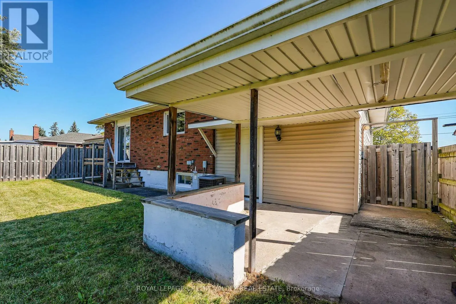 BSMT - 7139 WARDEN AVENUE