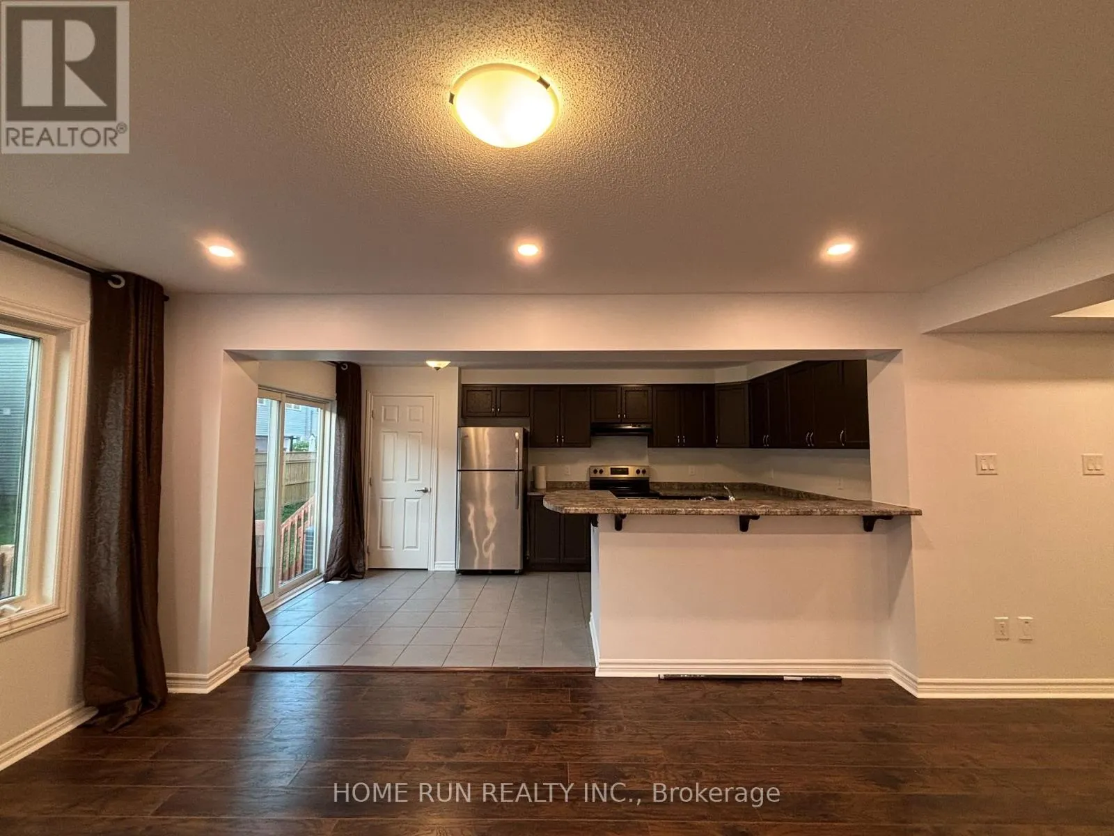 2245 WATERCOLOURS WAY