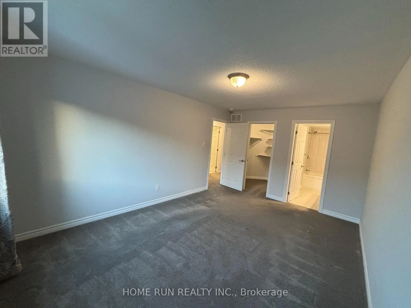 2245 WATERCOLOURS WAY