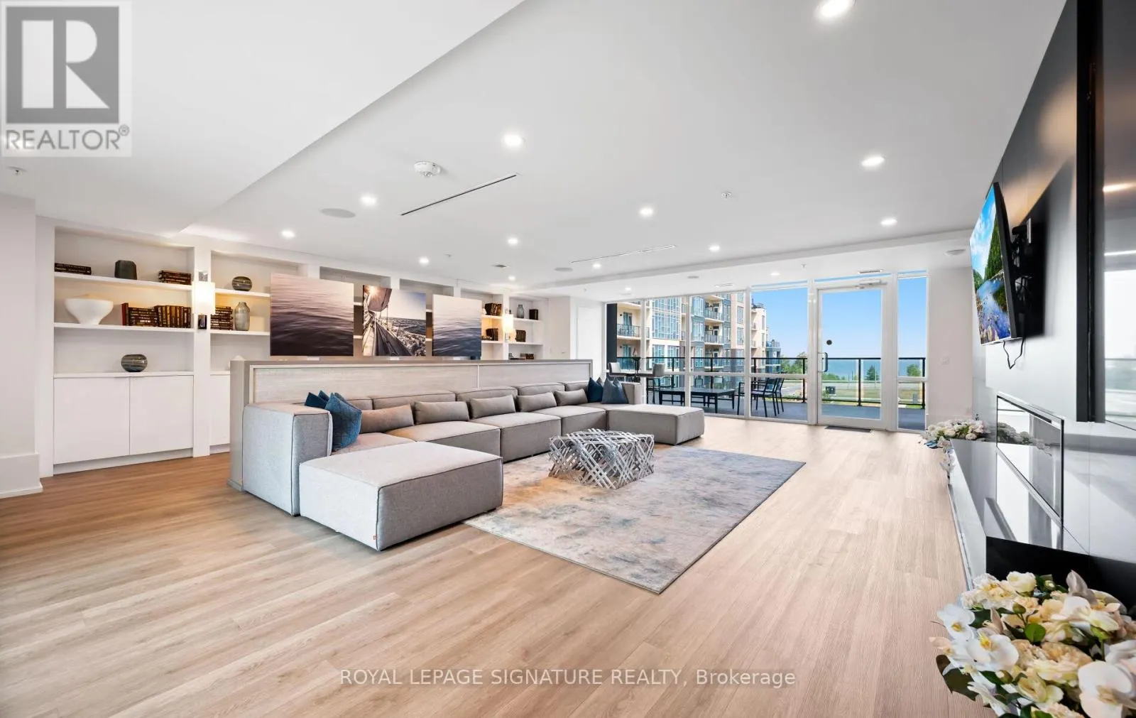 628 - 16 CONCORD PLACE