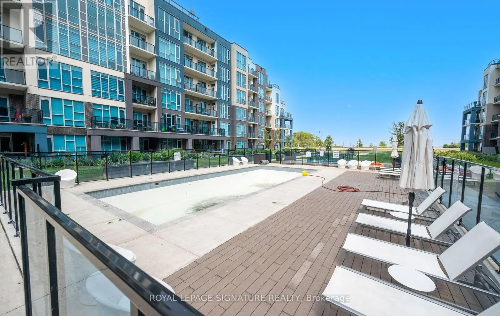 628 - 16 CONCORD PLACE