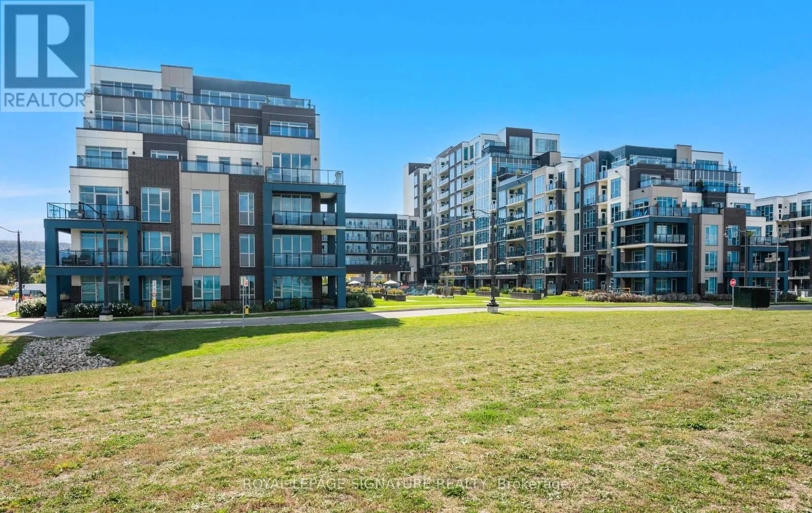 628 - 16 CONCORD PLACE