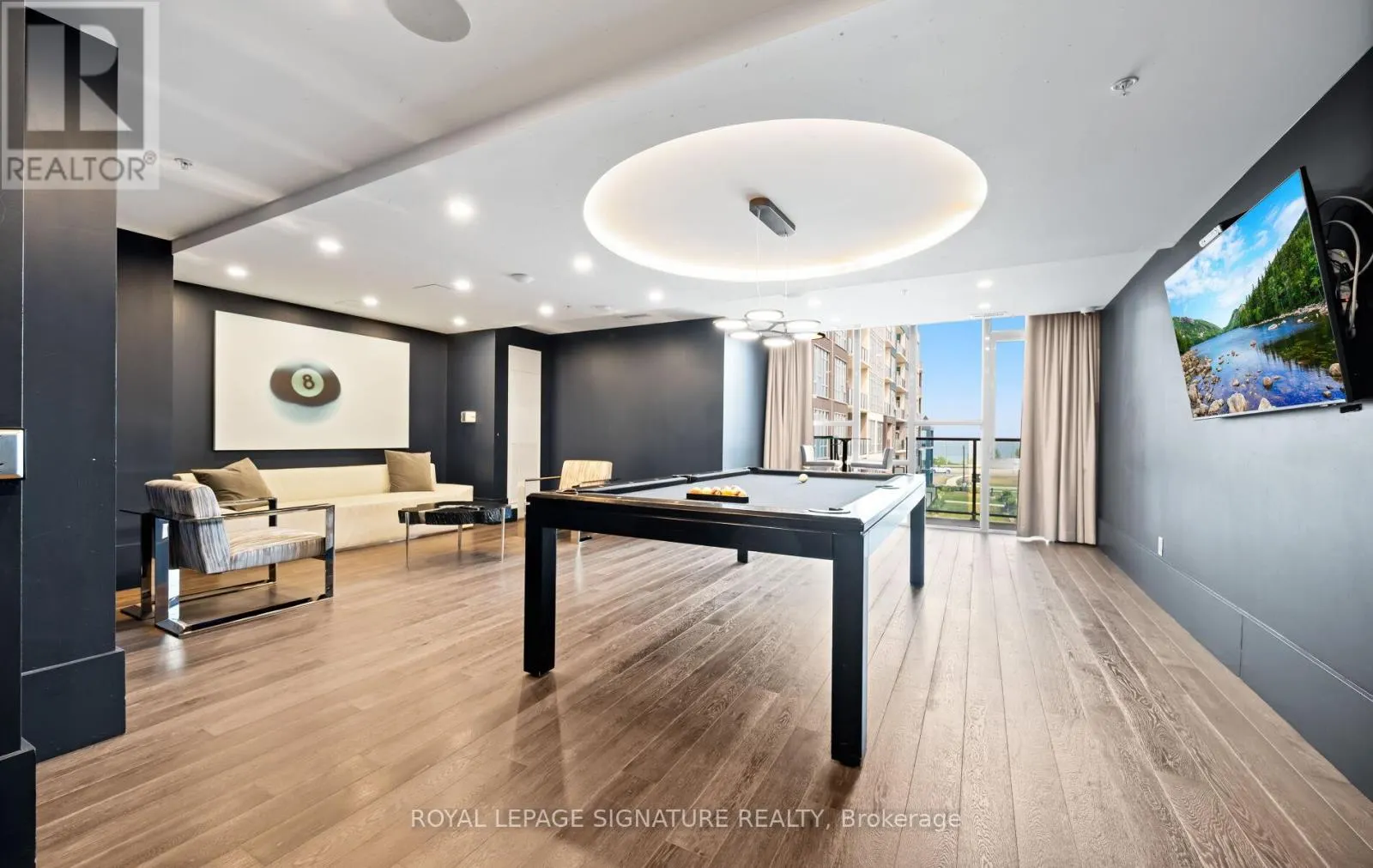 628 - 16 CONCORD PLACE