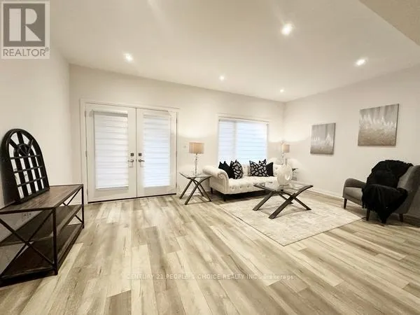 86 - 120 COURT DRIVE