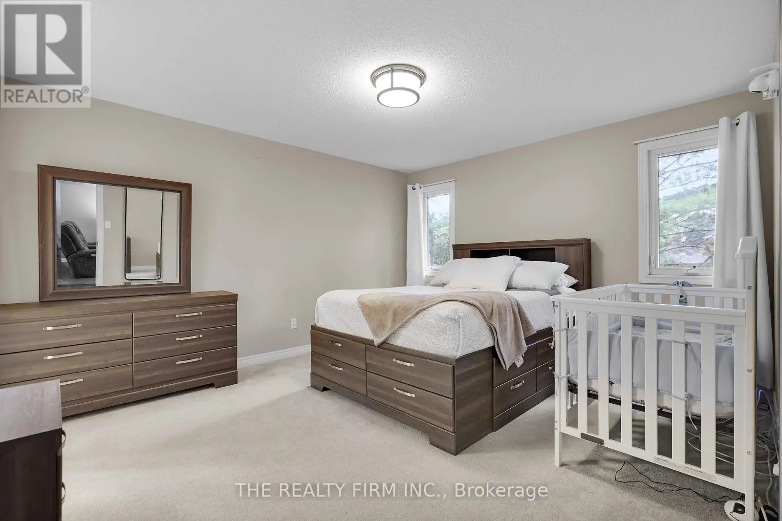17 - 20 WINDEMERE PLACE, #17
