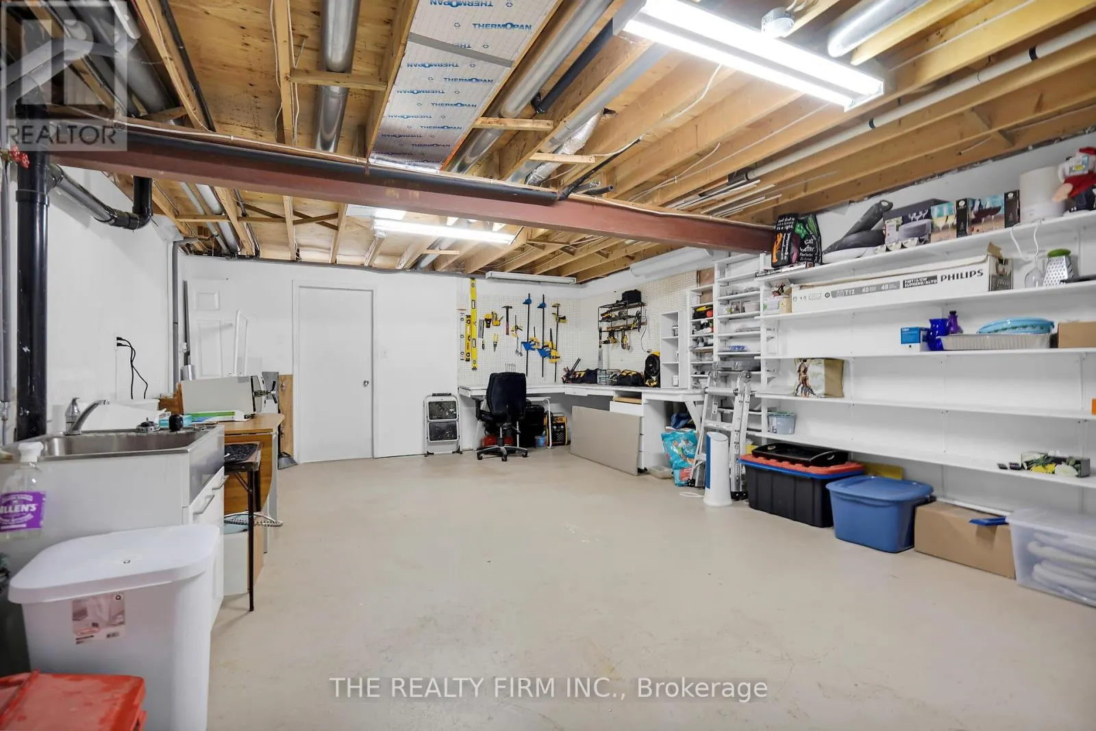 17 - 20 WINDEMERE PLACE, #17
