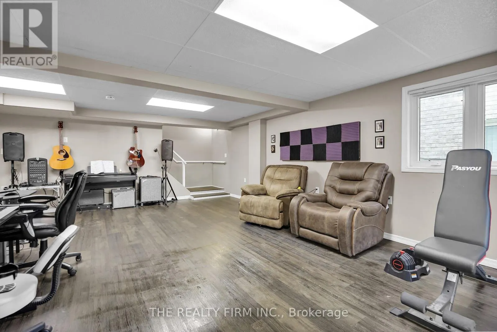17 - 20 WINDEMERE PLACE, #17