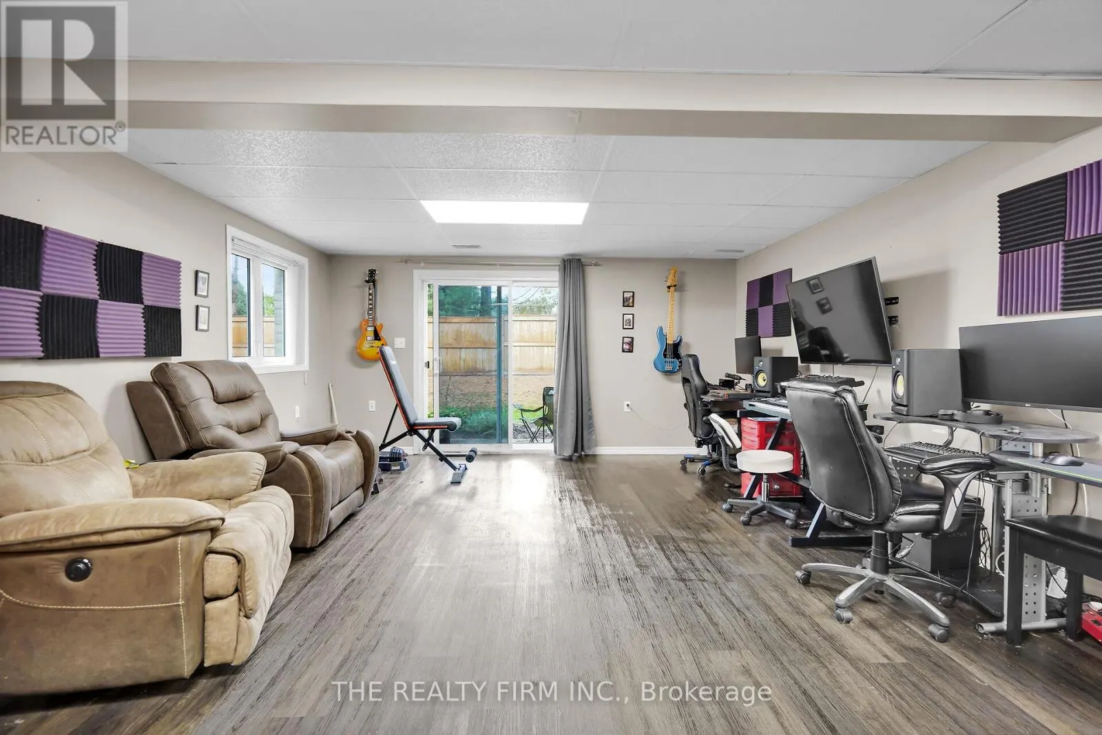 17 - 20 WINDEMERE PLACE, #17
