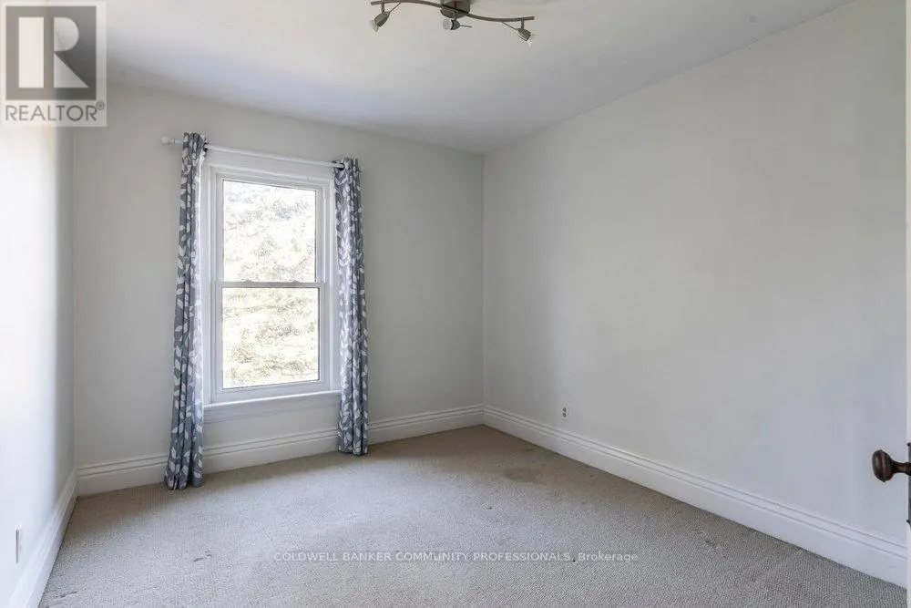 627 ERAMOSA ROAD
