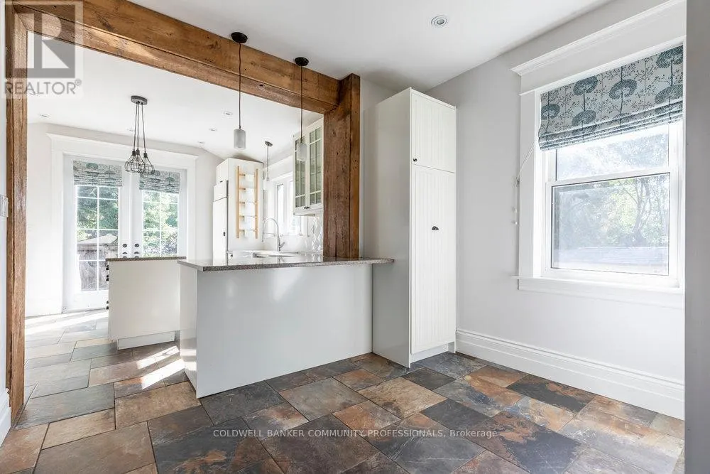 627 ERAMOSA ROAD