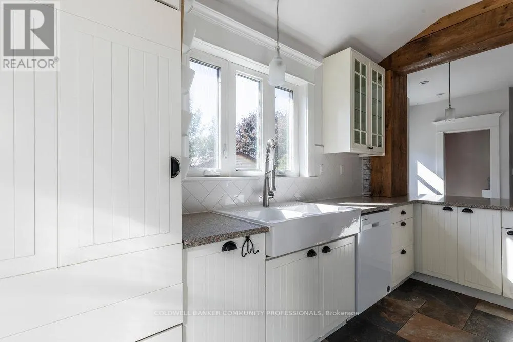 627 ERAMOSA ROAD