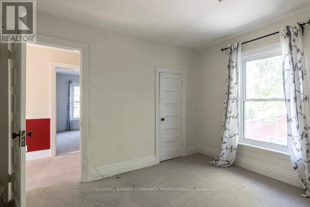 627 ERAMOSA ROAD