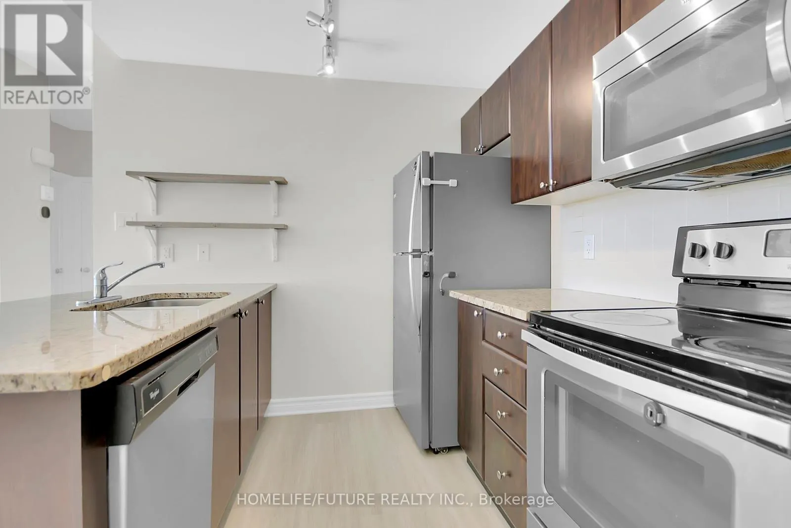 J - 366 WOOD ACRES GROVE