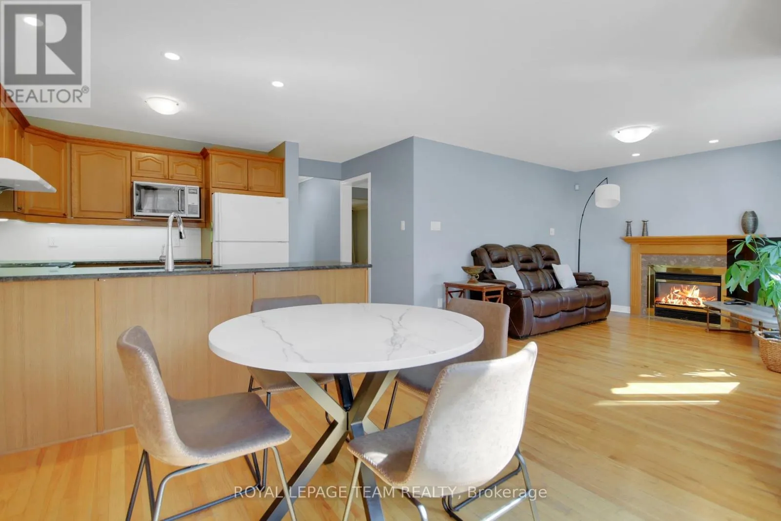 63 NEWBOROUGH CRESCENT