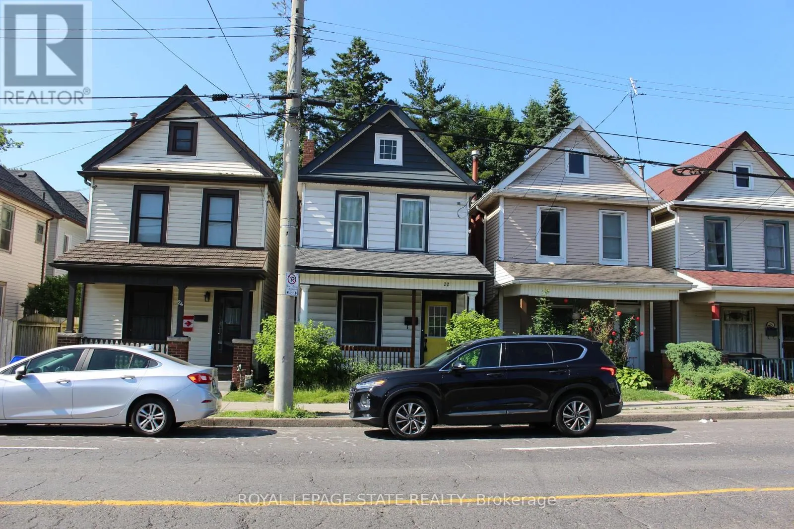 22 BURLINGTON STREET E