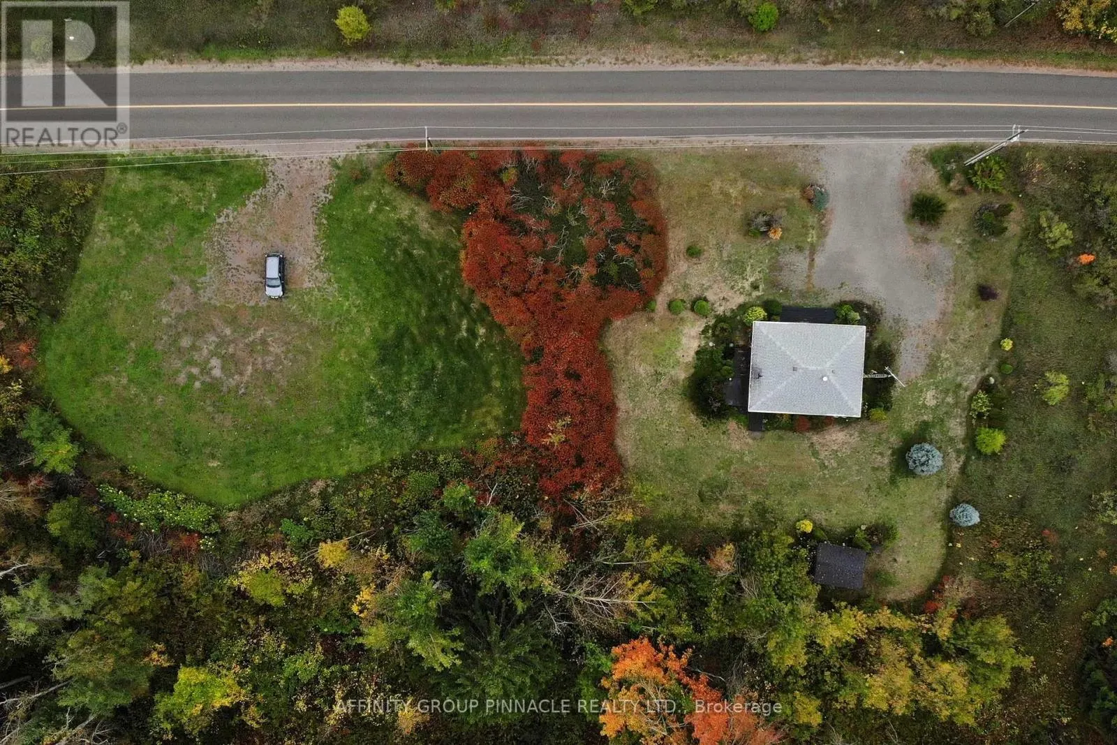 1879 VICTORIA ROAD