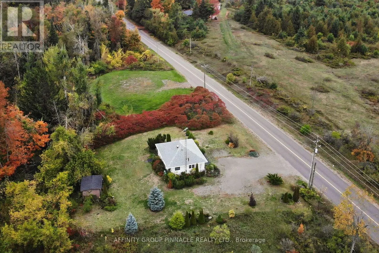 1879 VICTORIA ROAD