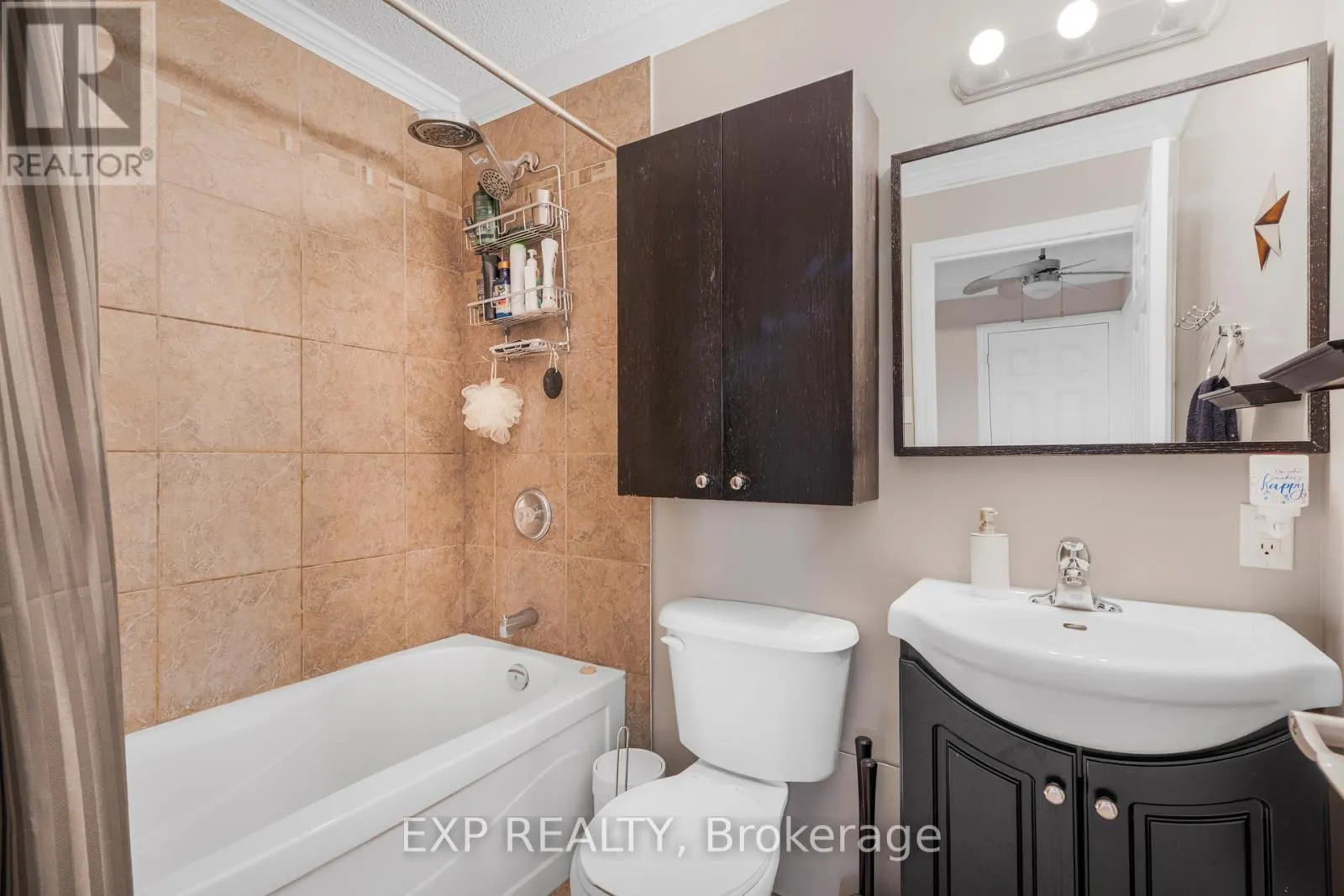8 - 776 ST JEAN STREET
