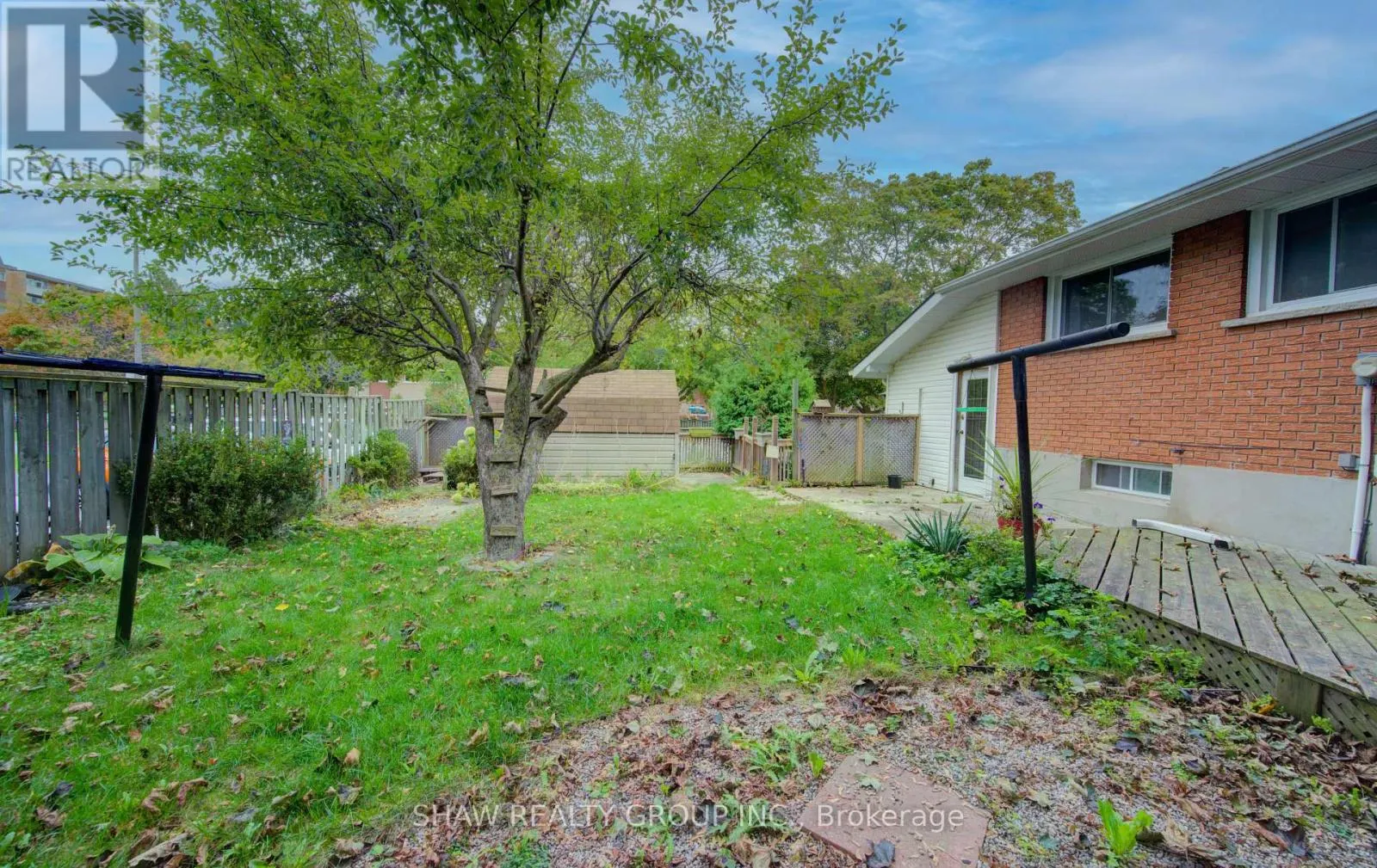 7 HUDSON CRESCENT