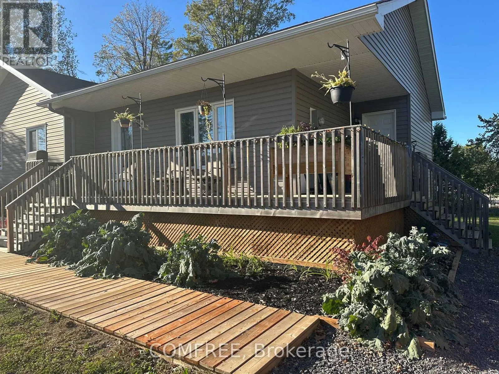 140 RUSSETT DRIVE