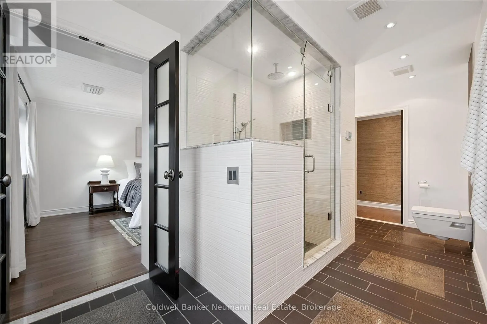 61 - 295 WATER STREET, #61