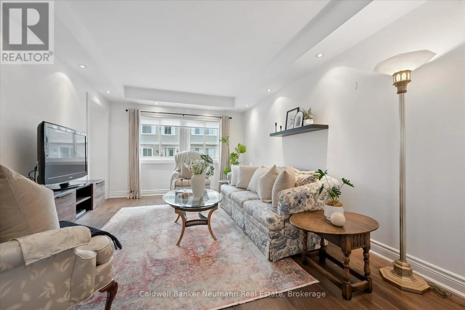 61 - 295 WATER STREET, #61