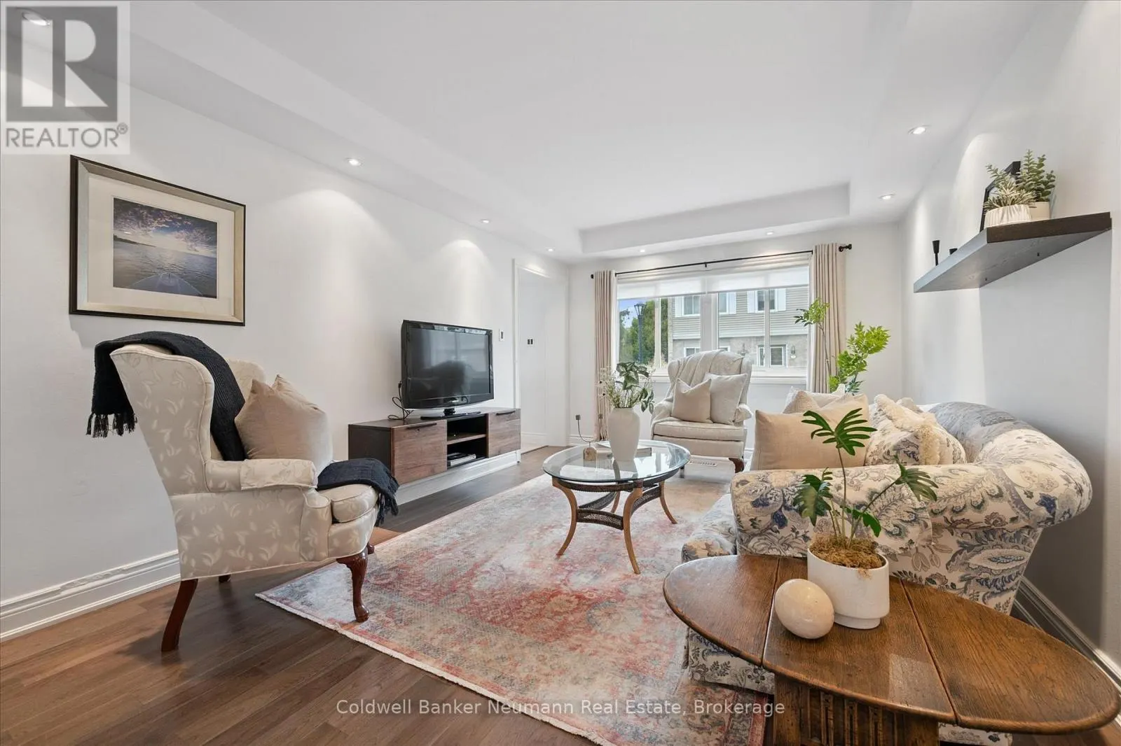 61 - 295 WATER STREET, #61