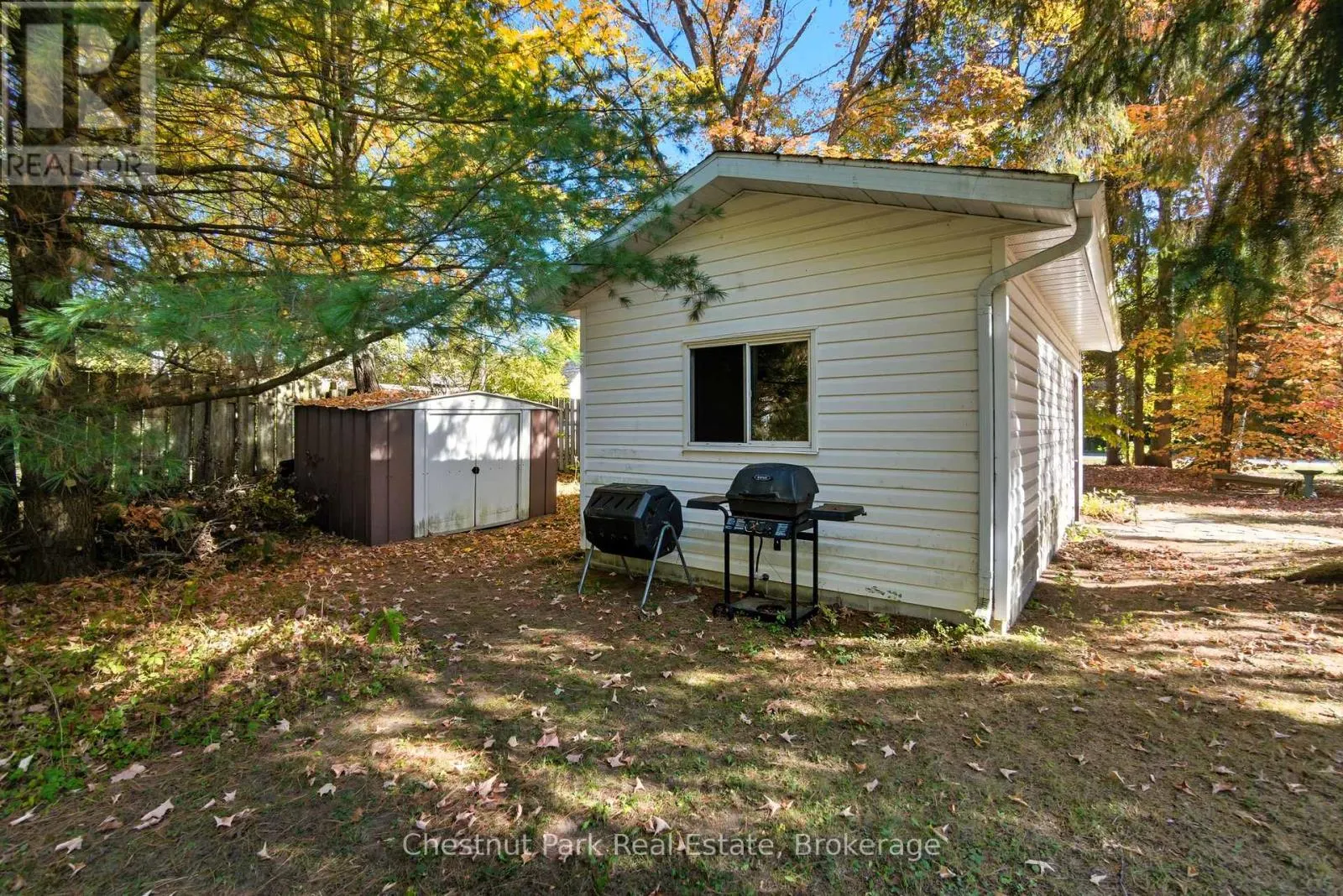 14 DICKIE STREET