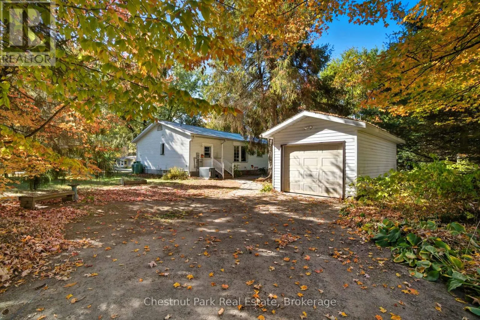 14 DICKIE STREET