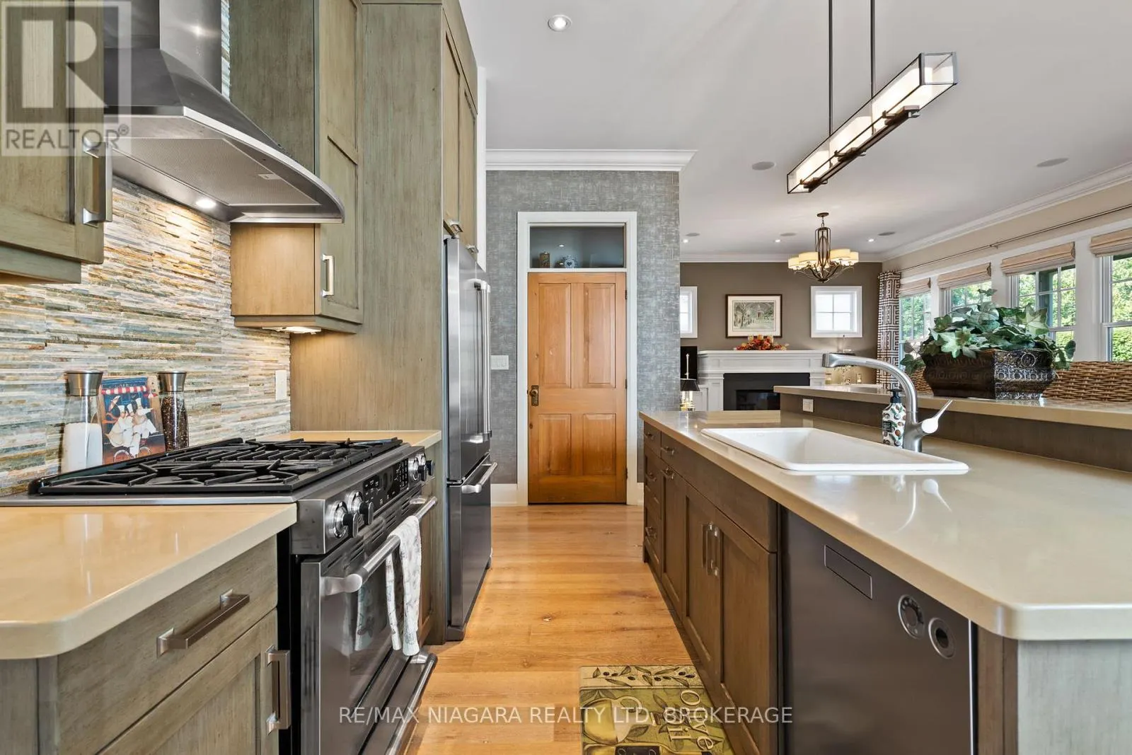 52 GARRISON VILLAGE DRIVE