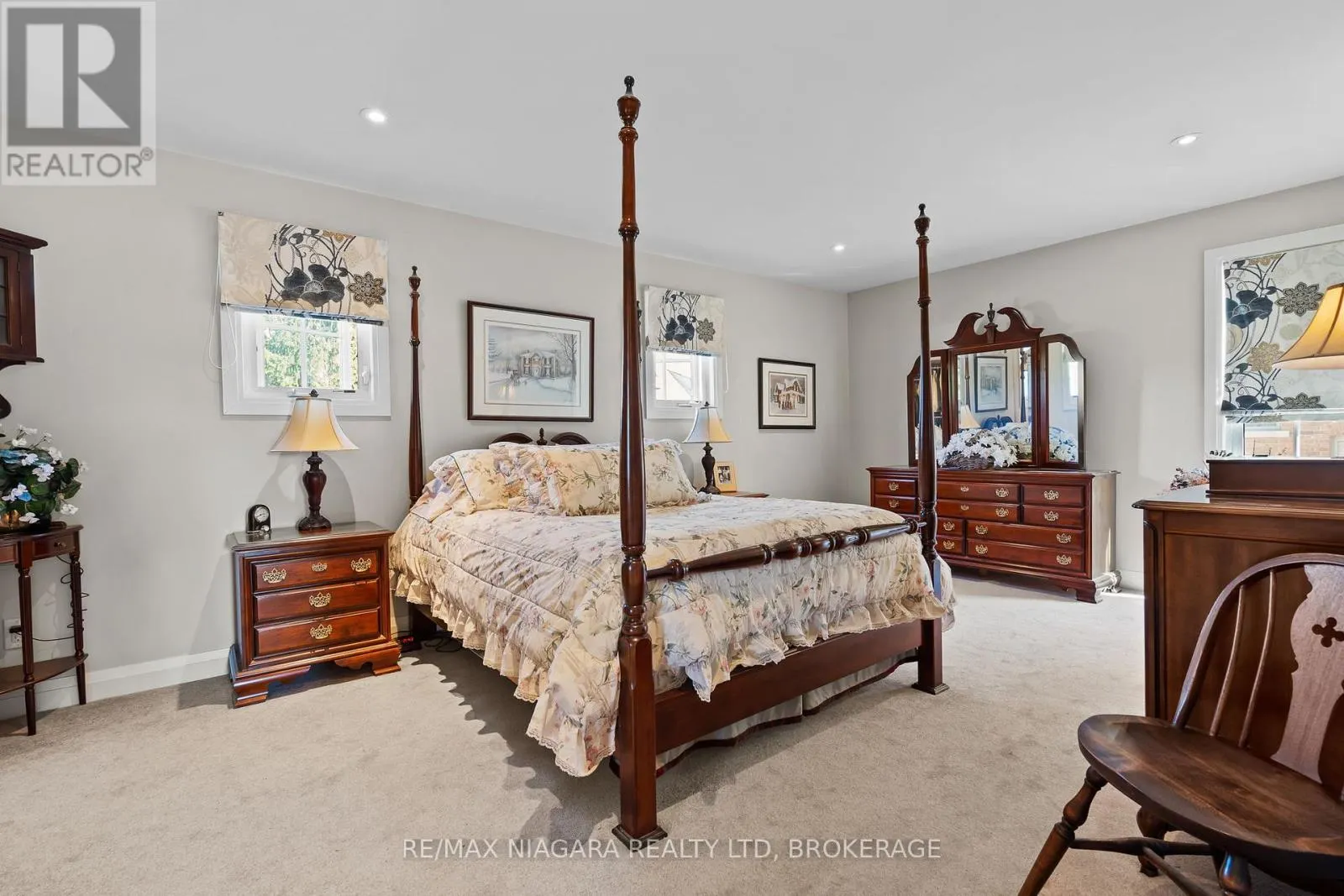 52 GARRISON VILLAGE DRIVE