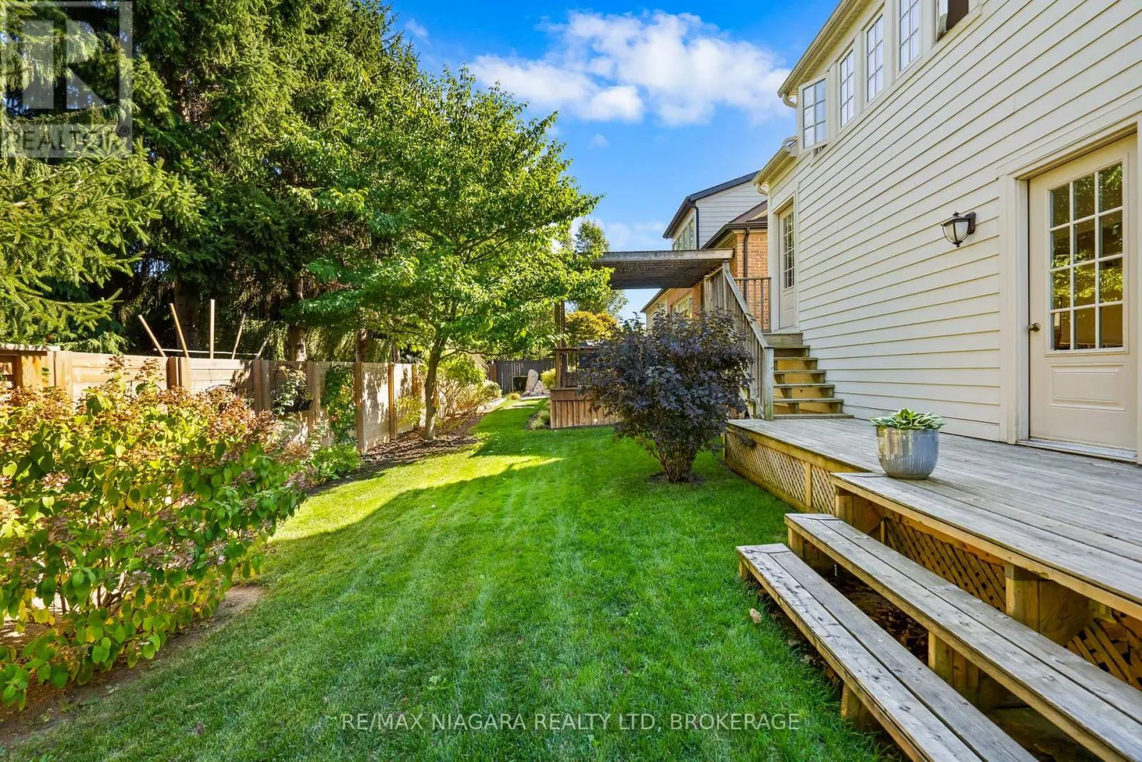 52 GARRISON VILLAGE DRIVE