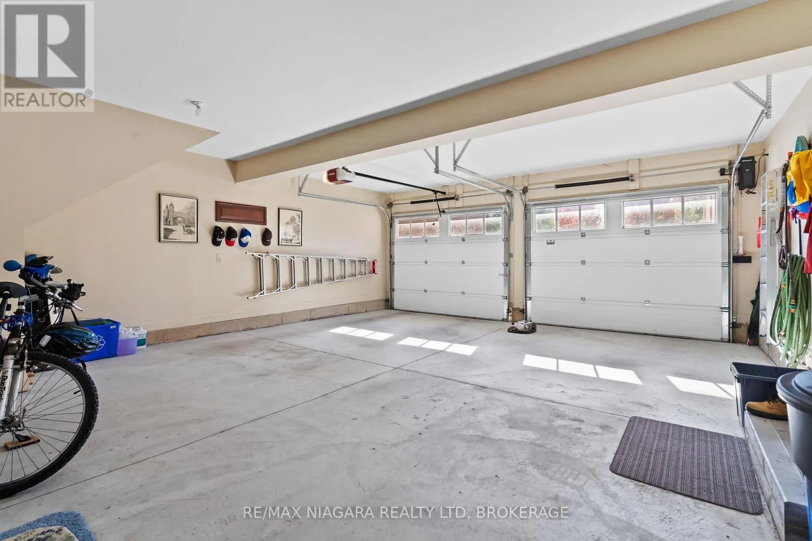 52 GARRISON VILLAGE DRIVE