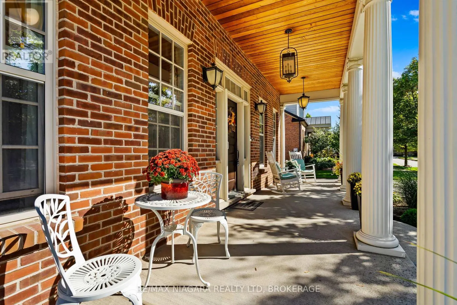 52 GARRISON VILLAGE DRIVE