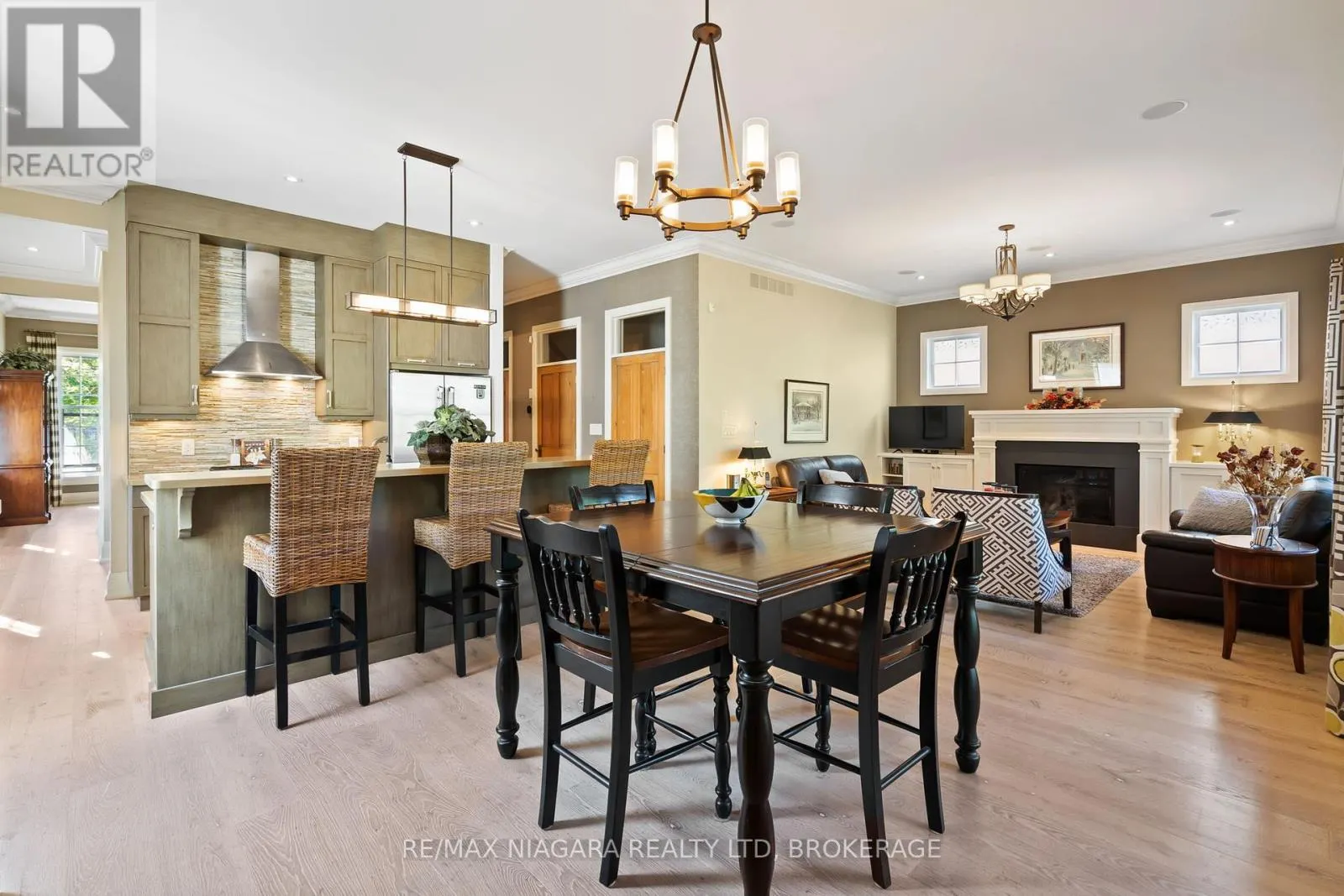 52 GARRISON VILLAGE DRIVE