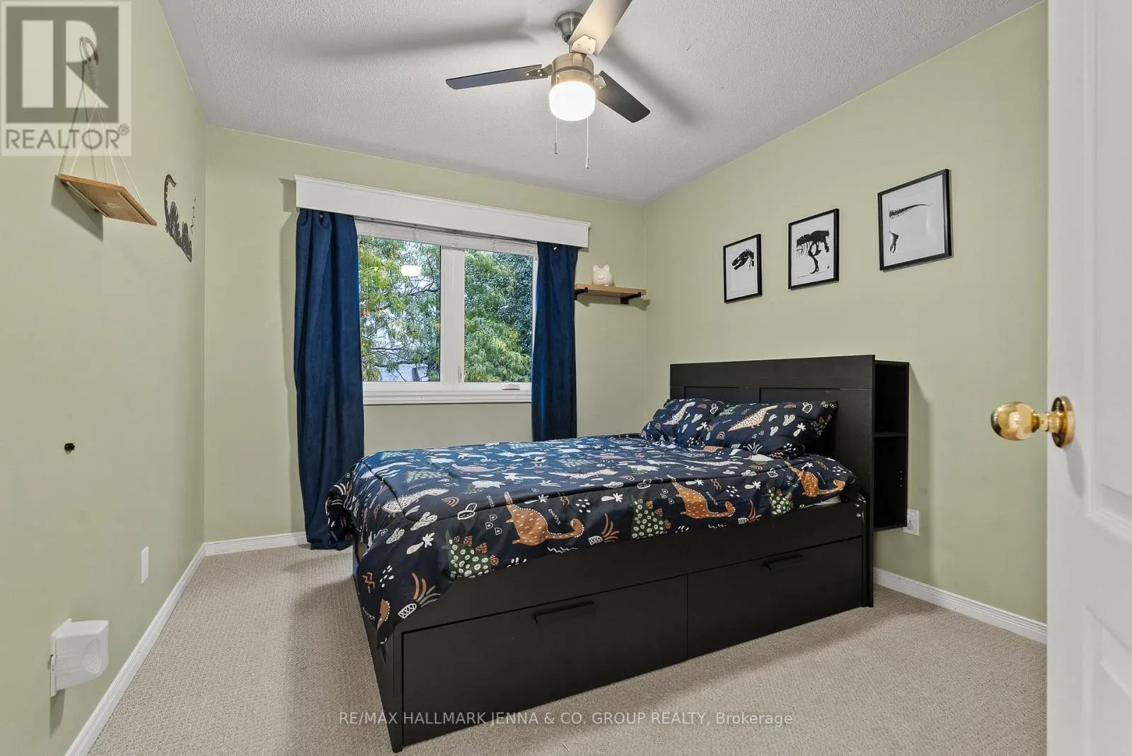 364 STONEWAY DRIVE