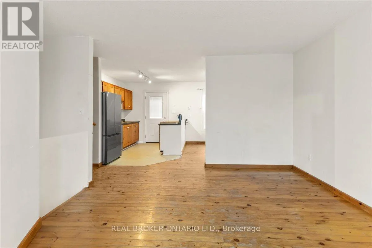 256 CANNIFTON ROAD N