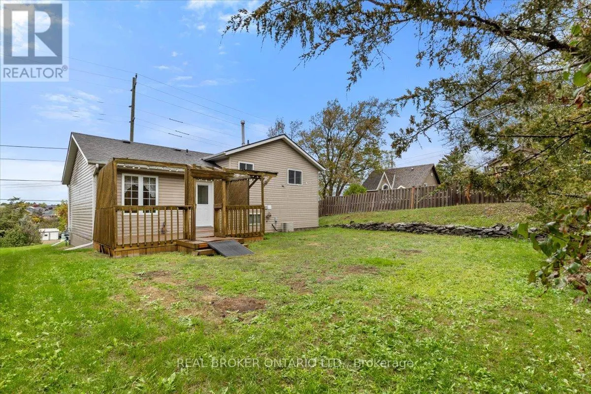 256 CANNIFTON ROAD N